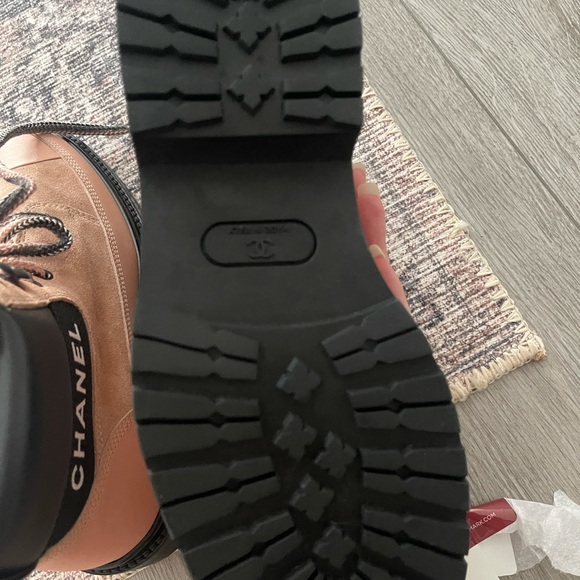 CHANEL LUG SOLE BOOTS - Picture 7 of 7